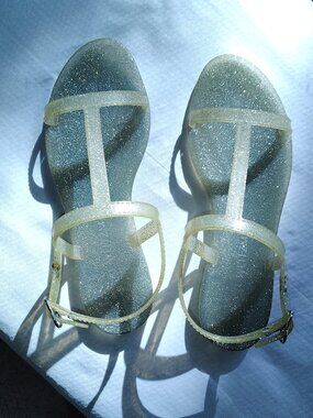 Stuart Weitzman 9 Silver Jelly Sandals